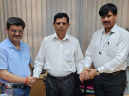 Des Raj assuming the charge of MD of Jammu Central Cooperative Bank in Jammu.