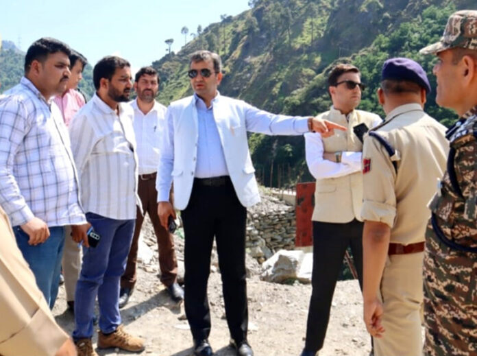 DC Ramban Alyas Khan inspecting Four-Laning works from Nashri to Banihal.