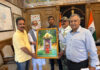 The delegation of MKBWS presenting a pratima of Mata Kheer Bhawani to Div Com in Srinagar.
