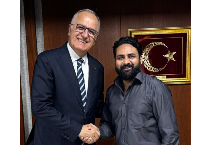 Dr Varun Suthra meeting TVF President Mehmet Akif Ustundag during his visit to Turkey.