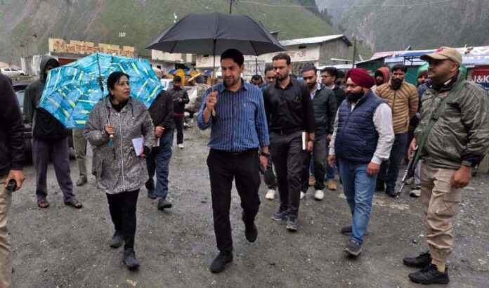 Secretary RDD during visit to Baltal on Thursday.